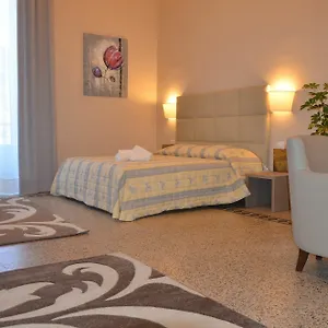 Moonlight Hotel&suites Katánie